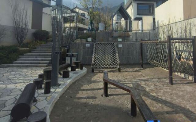 Xiting villas  (Dali Ancient City Shop)