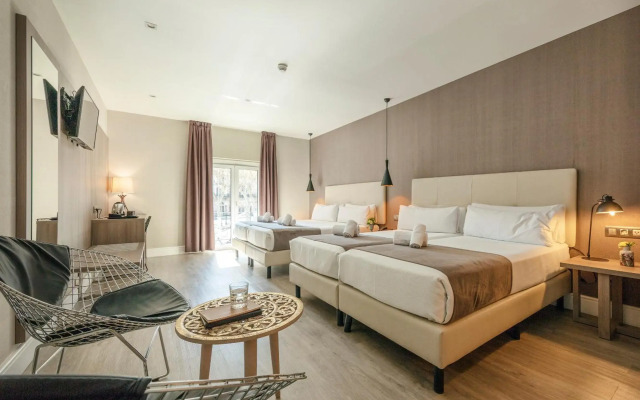 Hotel Oasis