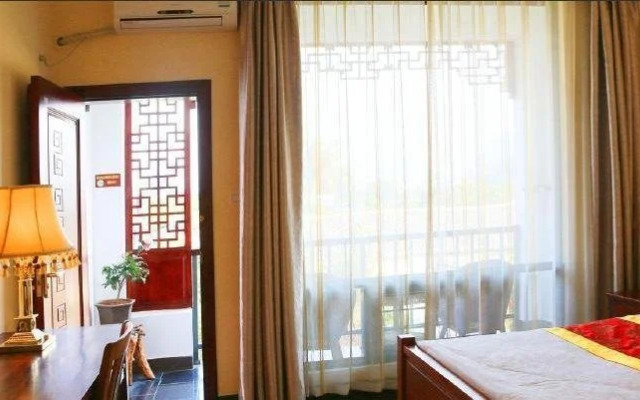 Yangshuo LanShengge Hotel