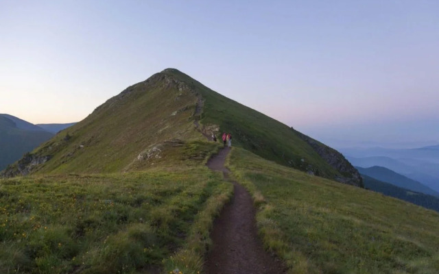 Lovely Chalet With hot tub