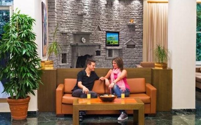 Dioni Hotel