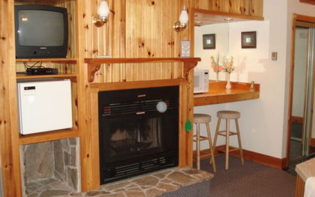 Agia Maria Inn & Resort