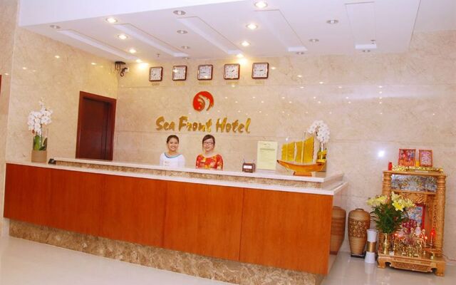 Seafront Hotel Da Nang
