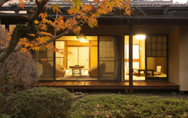 Ryokan Gyokutei – Outside – Hakone