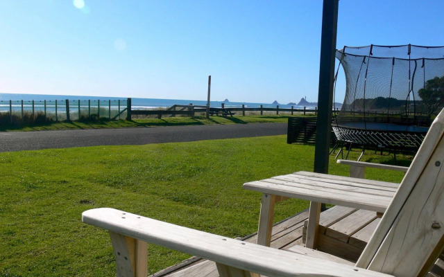 Oakura Beach Holiday Park