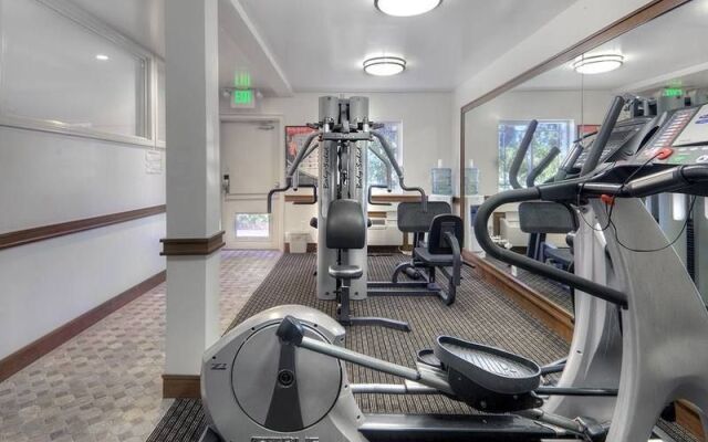 Best Western San Mateo/Los Prados Inn