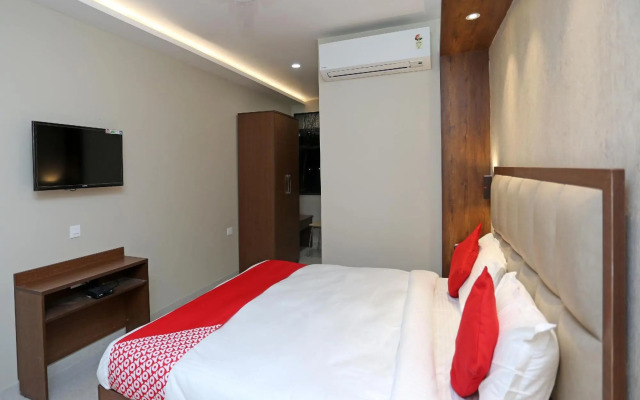 OYO 18890 Hotel City Inn