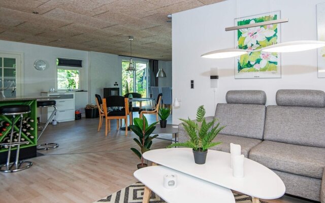 8 Person Holiday Home in Hemmet