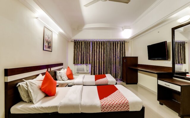Oyo 26315 Hotel Alpha