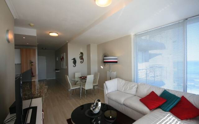 Horizon Bay 1206 by CTHA