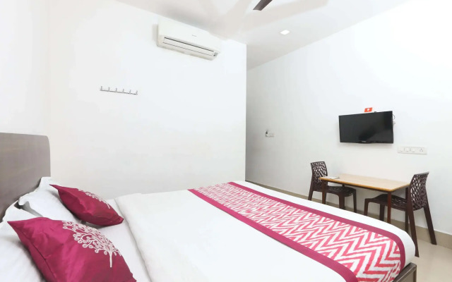 OYO Flagship 1246 Raaj Residency