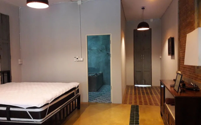 Baan Hotelier Resort