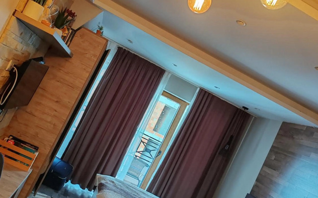 Ogi & Una Premijer 42