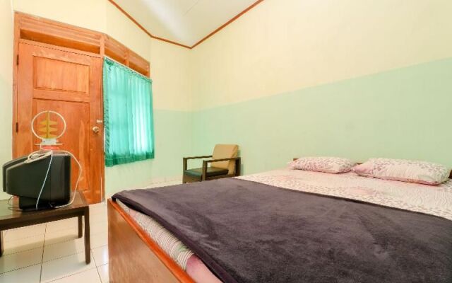 Satriafi Hotel By Zuzu