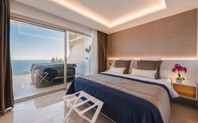 Grand Horizon Luxury Boutique Apartments