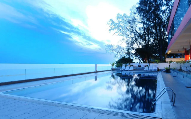 Hotel Sentral Seaview
