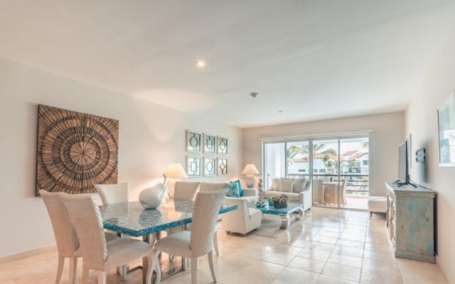 Ocean View Apartment at Punta Palmera DB7