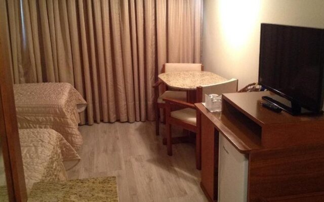 Carlton Hotel