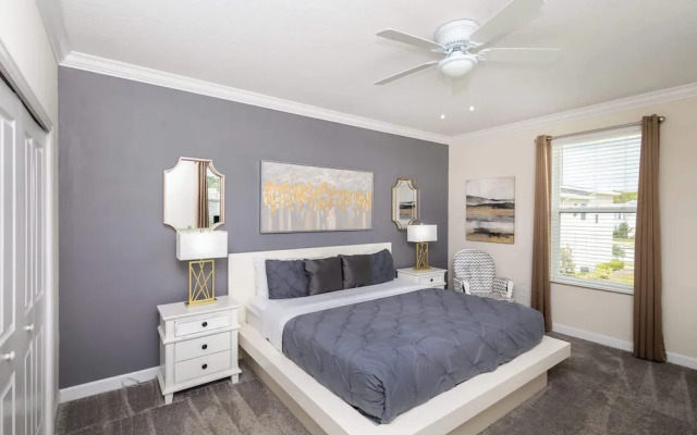 Storeybook Escape Sleeps 11!