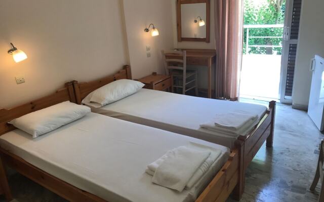 Neapolis Rooms & Apartments