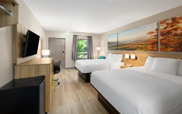 Days Inn by Wyndham Helen