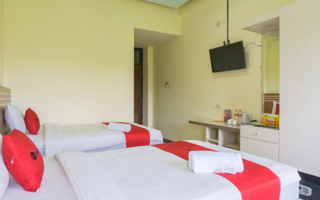 RedDoorz @ Tambolaka Sumba