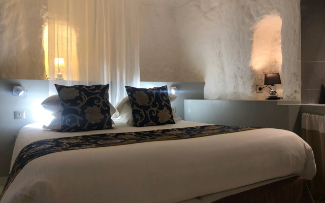 Logis Hotels Troglododo