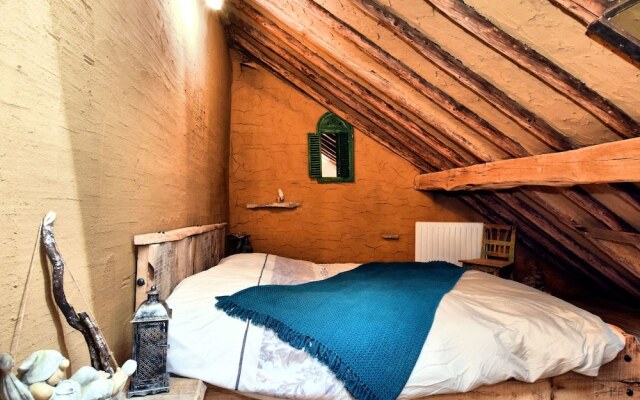 Elegant Farmhouse in Durbuy with Sauna