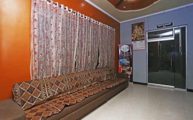 OYO 19409 Hotel Sunita And Restaurant