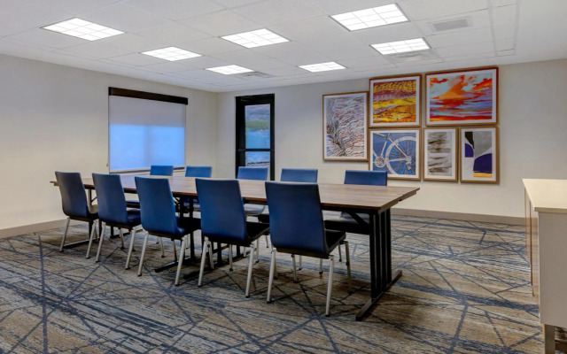 Holiday Inn Express & Suites Moab by IHG