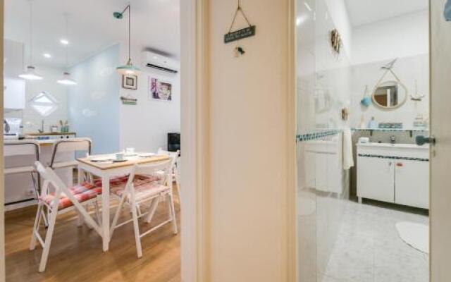 Beach House Apartment