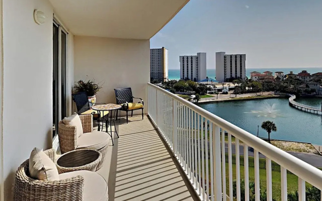 Terrace at Pelican Beach #703