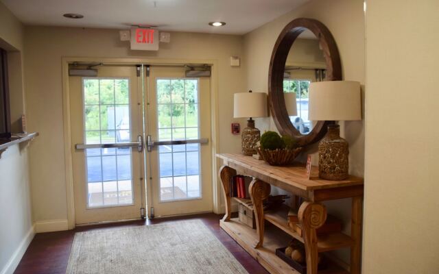 Stay Plus Extended Stay Suites