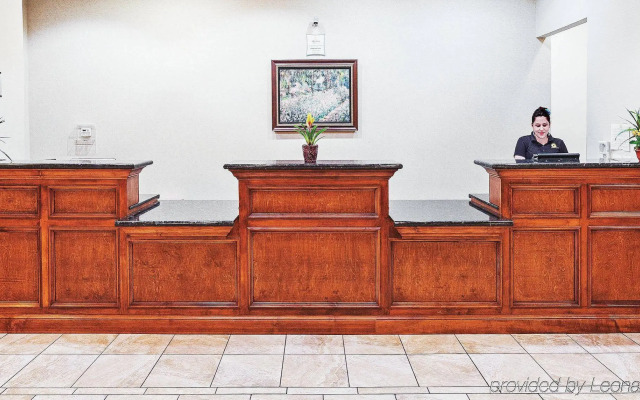 La Quinta Inn & Suites by Wyndham Gainesville