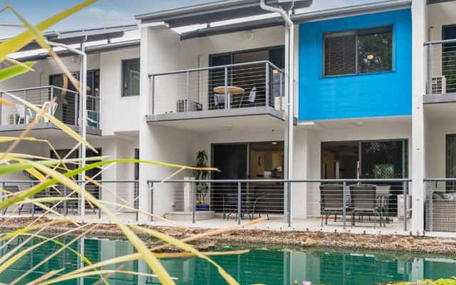 North Facing, 2 bedroom Townhouse in Tropical Resort – Outside – Noosaville