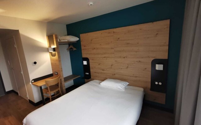 B&B HOTEL Saint-Martin-de-Crau Alpilles Camargue