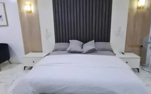Supreme Apartments