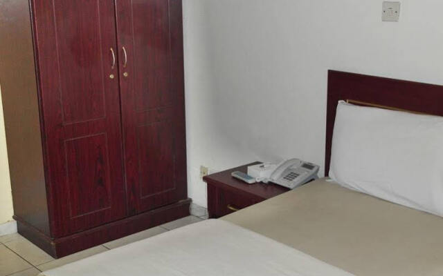 Golden Star Hotel