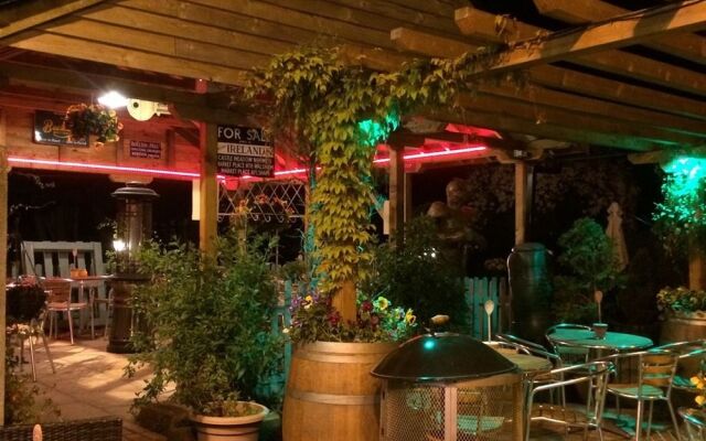 The White Horse Crostwick