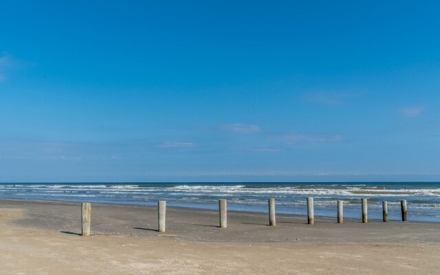 Cast A Waves 2 Bedroom Home