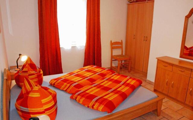 Ferienbungalow mit gro_em Garten i