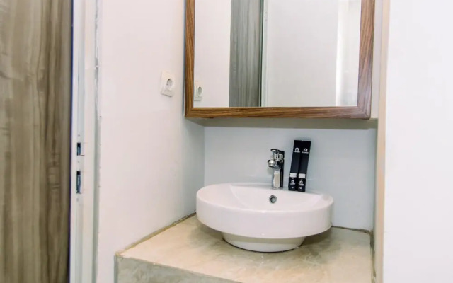 Cozy Studio At Harco Mangga Besar Apartment