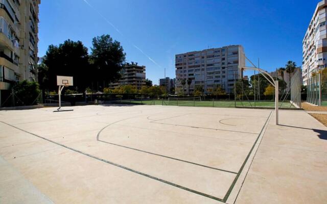 Garden apartment with Pool and AC