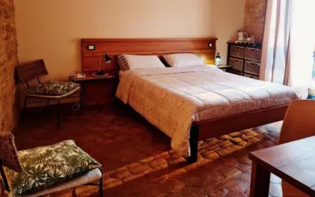 Aljama - Downtown B&B