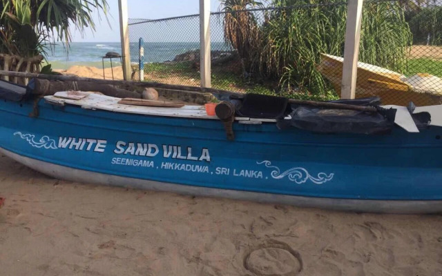 White Sand Villa Hikkaduwa