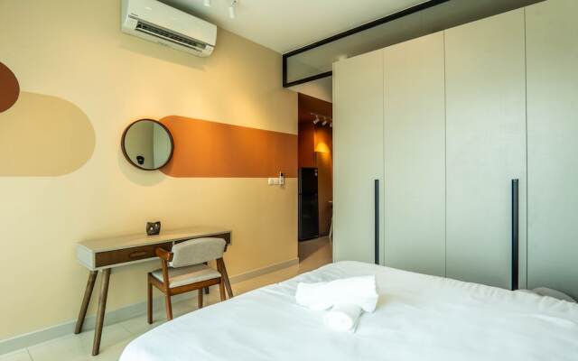 Datum Jelatek Residence by Airhost