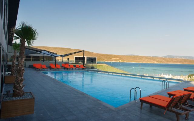 The S, an Ascend Hotel Collection Member