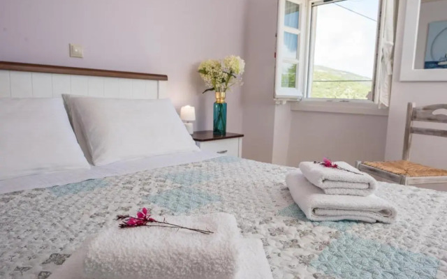 Charilaos Spiti Old Perithia