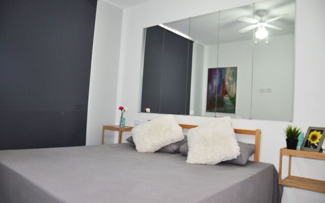 Apartamentos en Playa de Amadores - My Home, Your Home