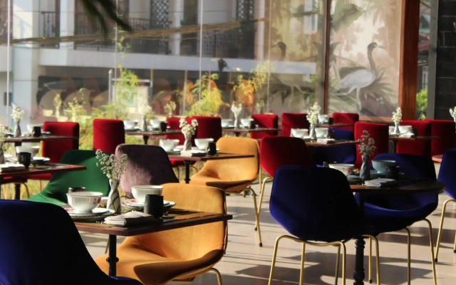 Lao Poet Hotel